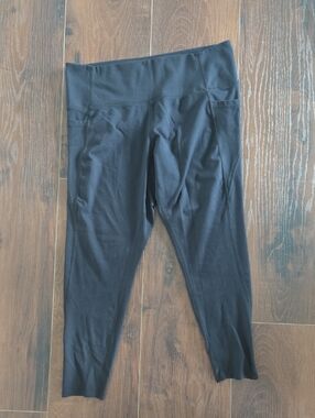 Danskin Black High-Rise Leggings